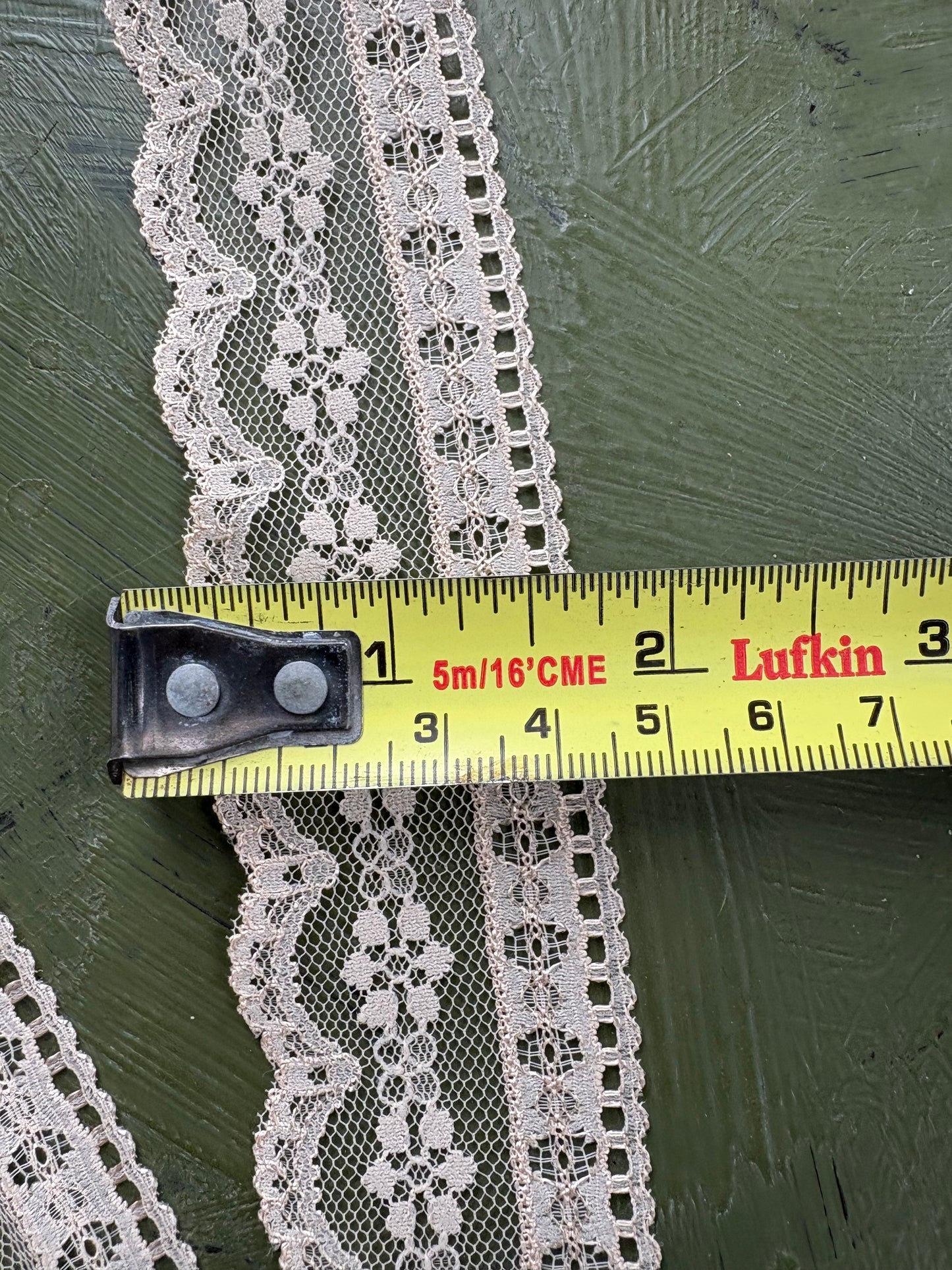 BEIGE LACE TRIM - by the meter