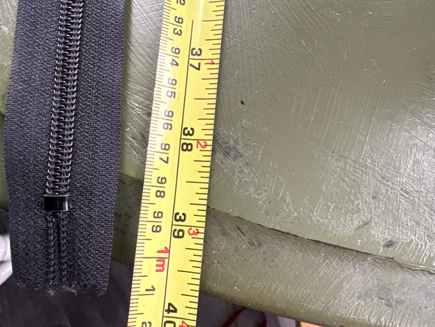 40" DOUBLE BLACK ZIPPER