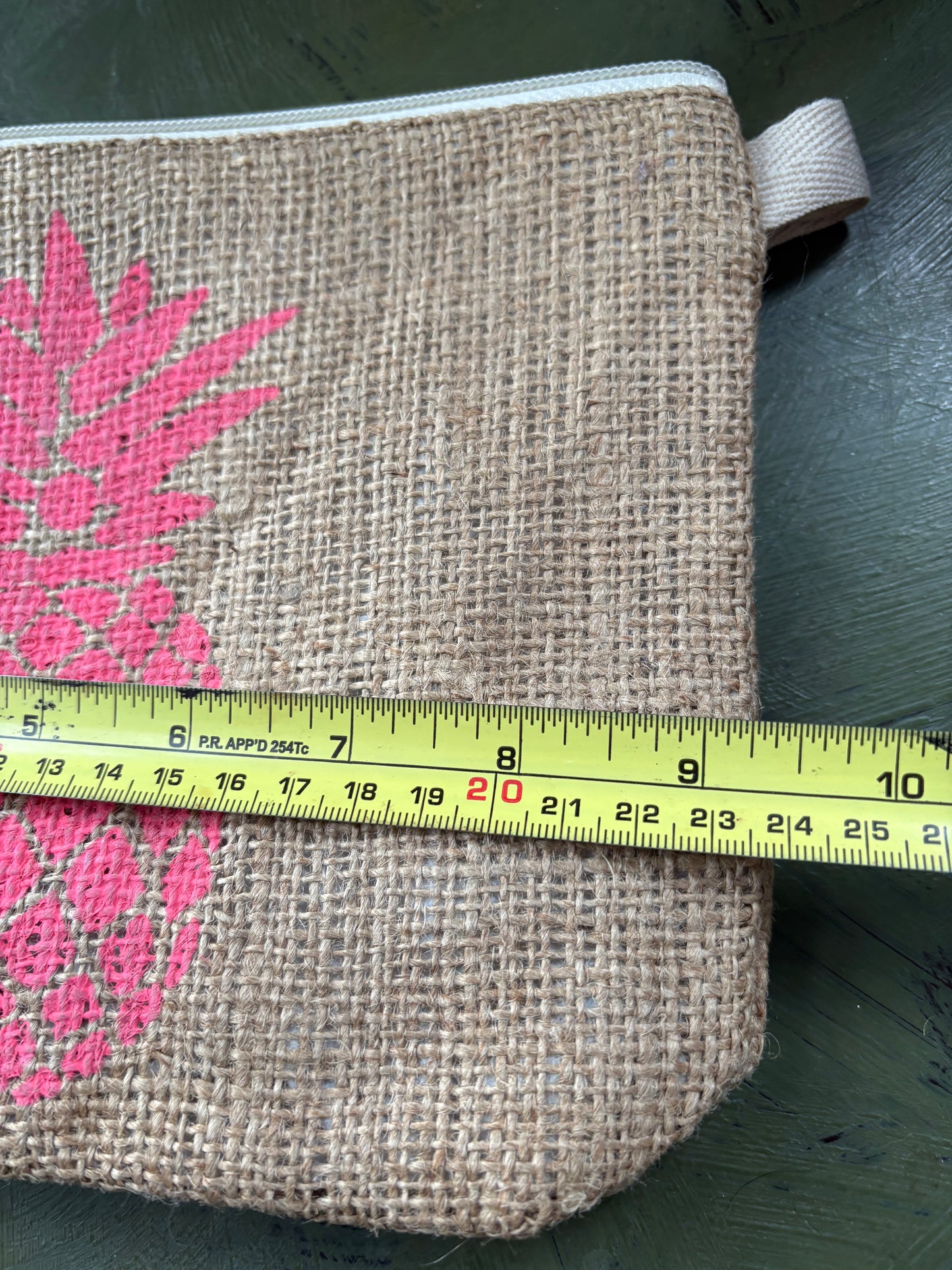 UPCYCLED PINEAPPLE POUCH
