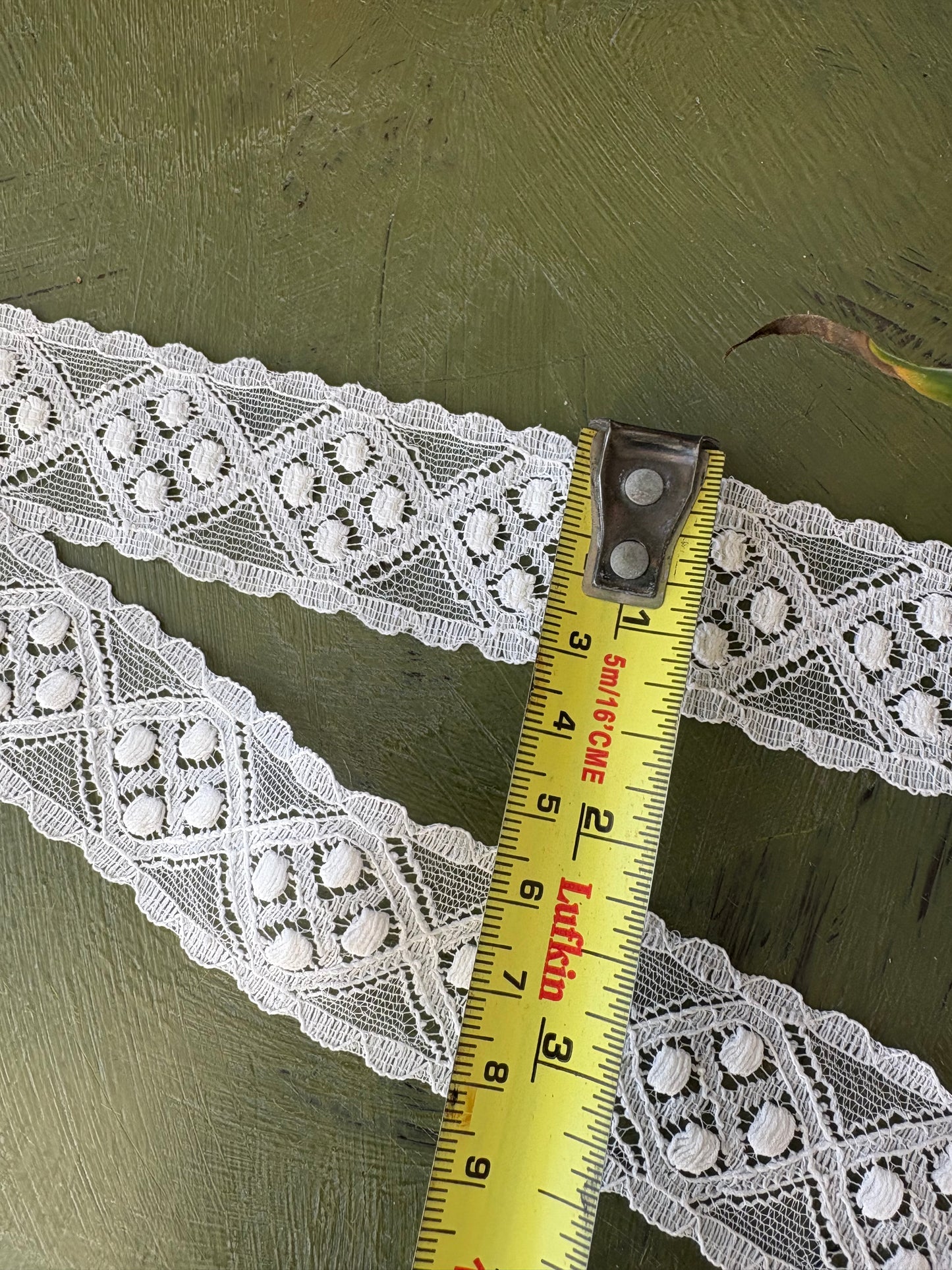 GEOMETRIC LACE TRIM - by the meter