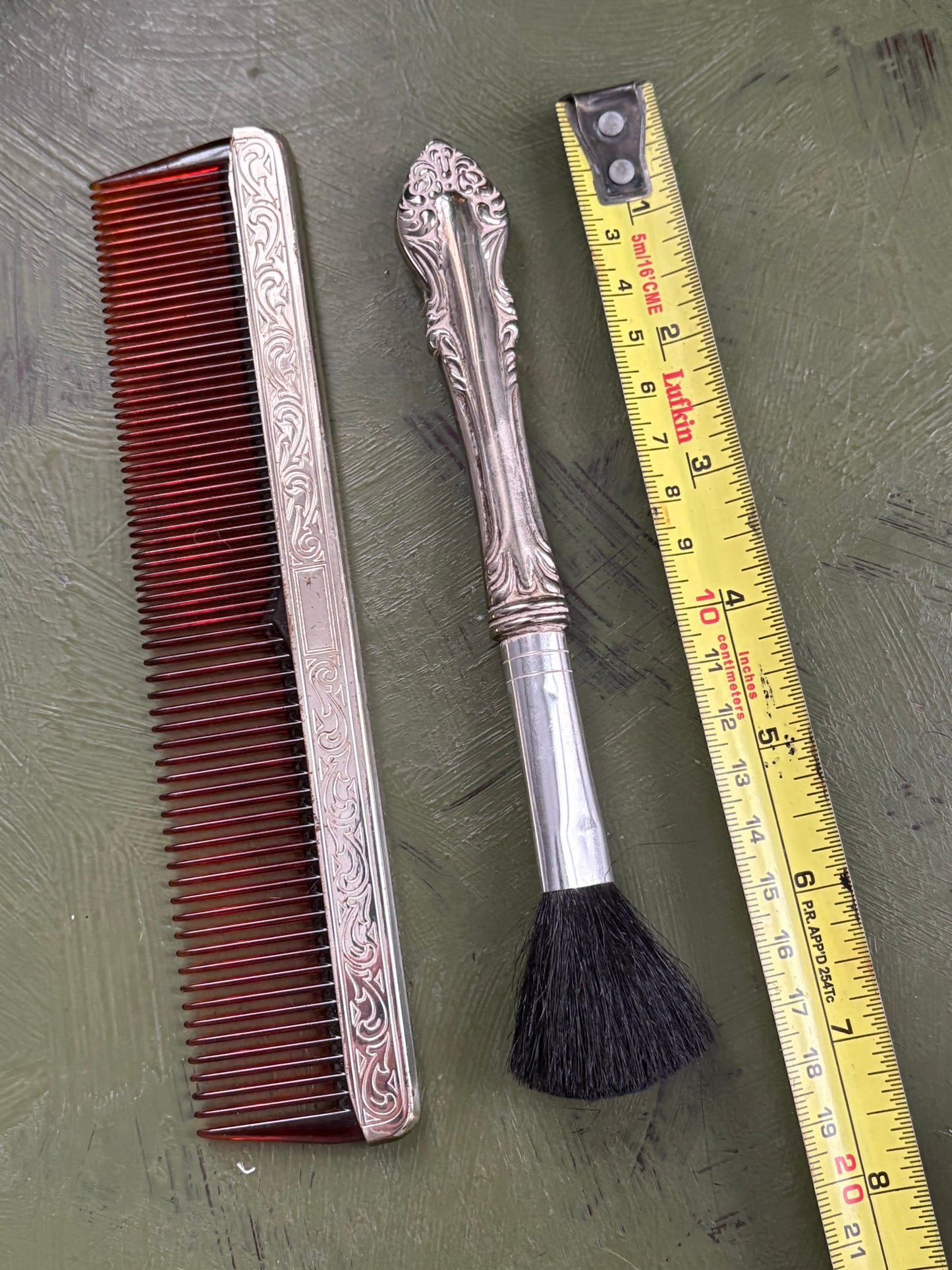 SILVER TONE MAKEUP BRUSH & COMB