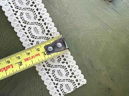 LACE TRIM - by the meter