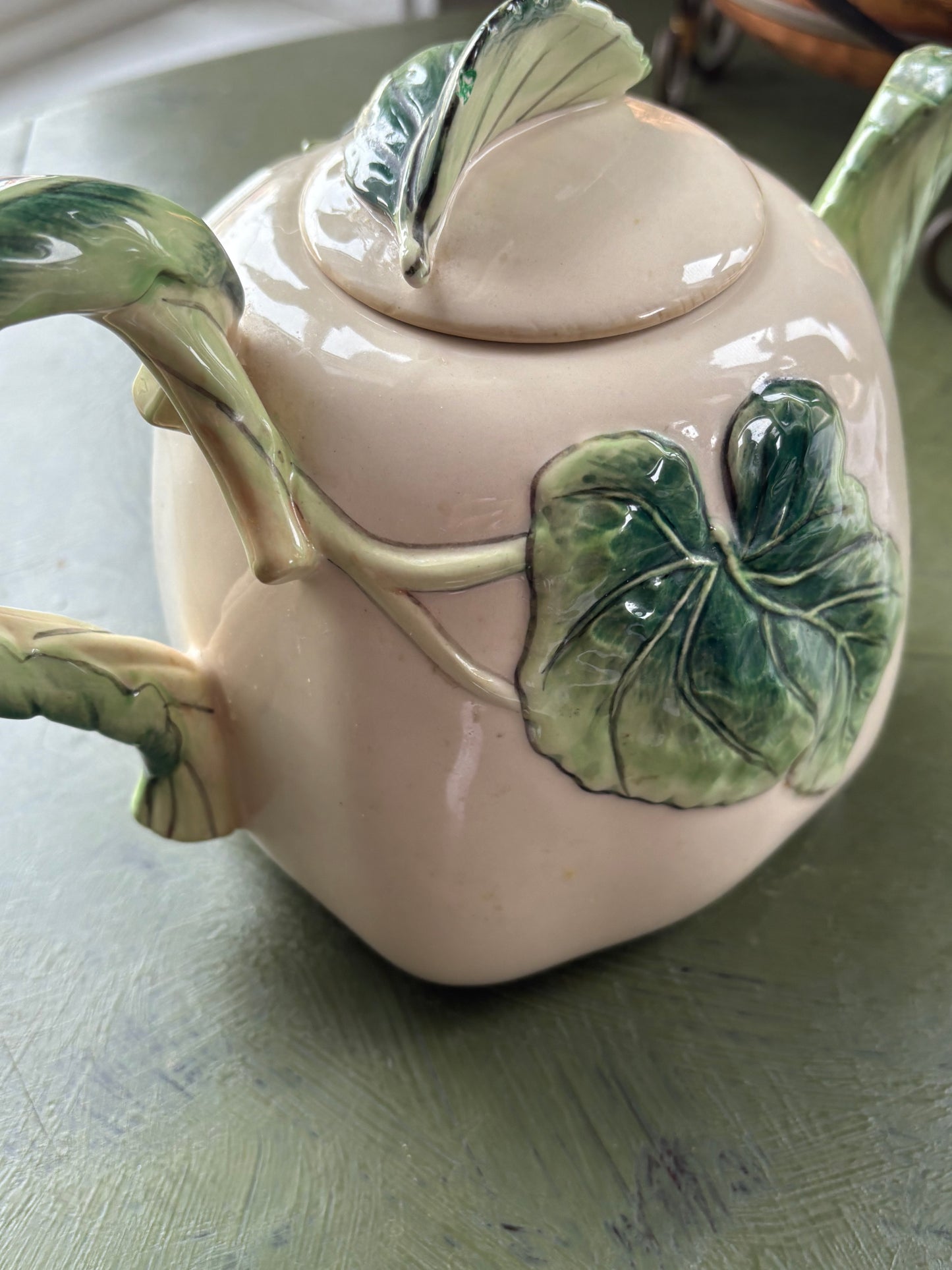 FITZ & FLOYD CERAMIC TEAPOT