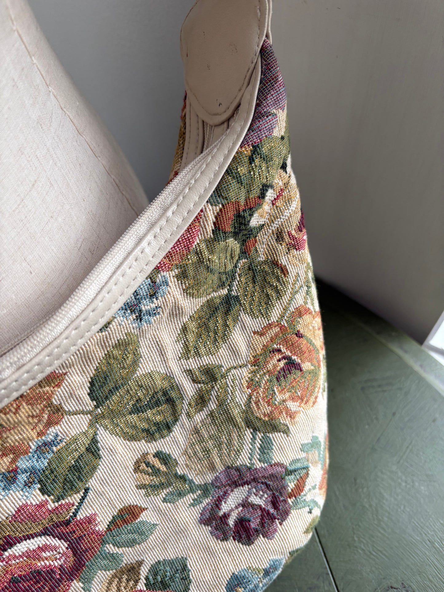 FLORAL PURSE