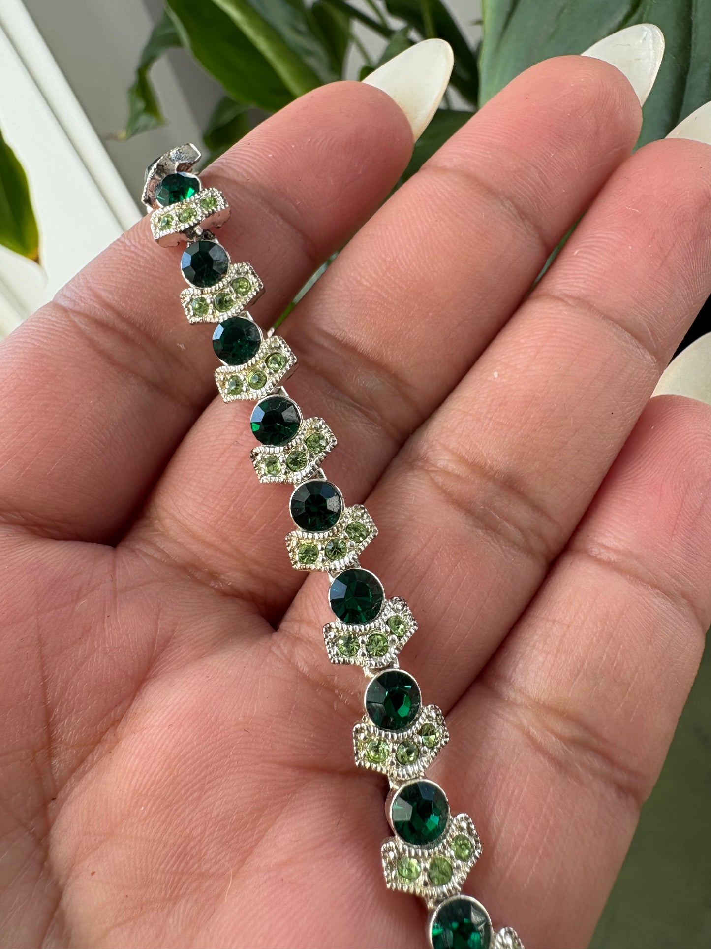 GREEN STONE BRACELET