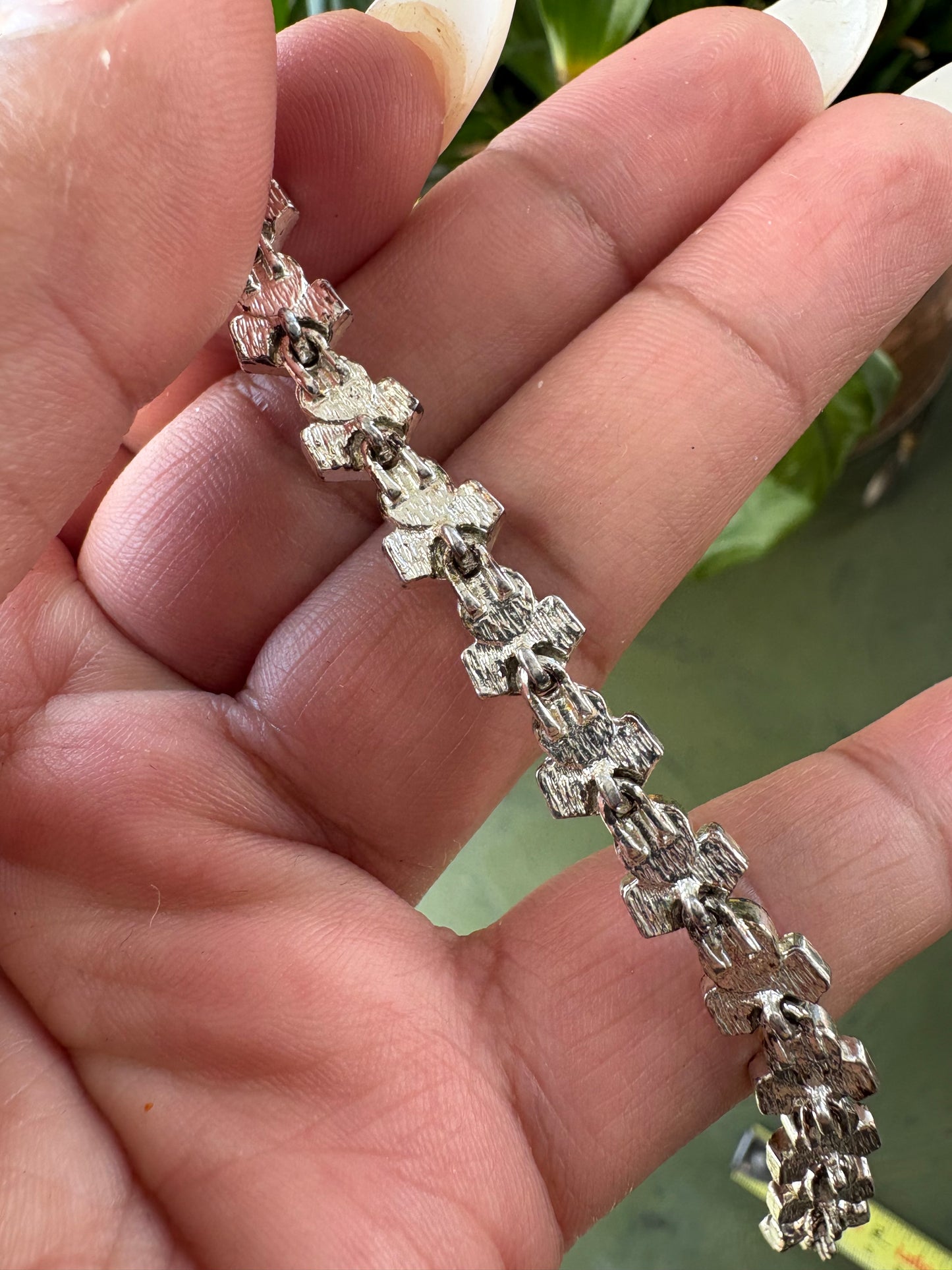 GREEN STONE BRACELET