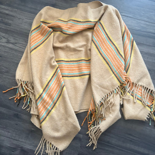 FRINGED PONCHO - O/S