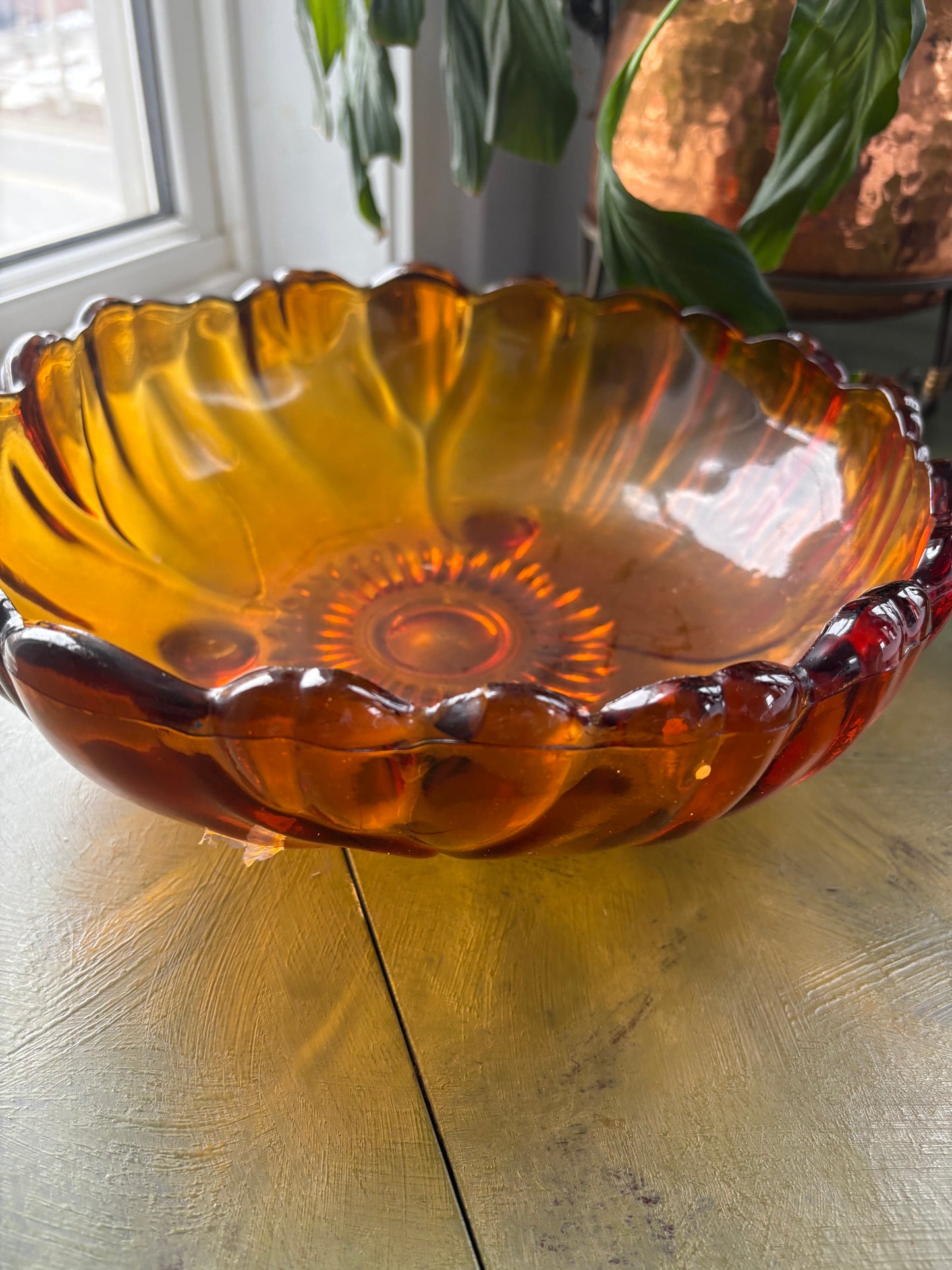 AMBER GLASS BOWL