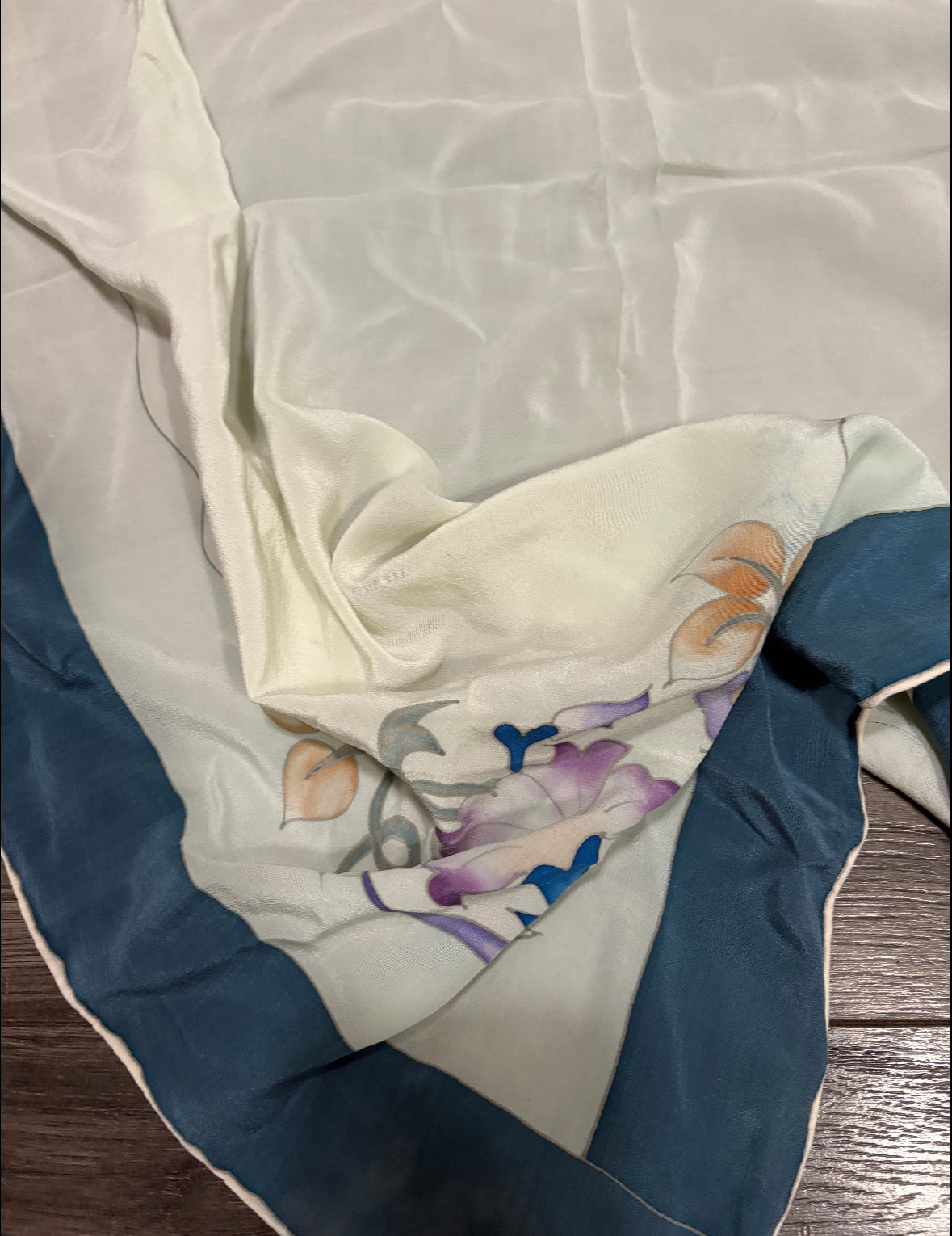 BLUE FLORAL SCARF