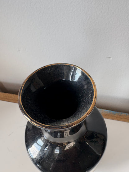 CERAMIC FLORAL VASE