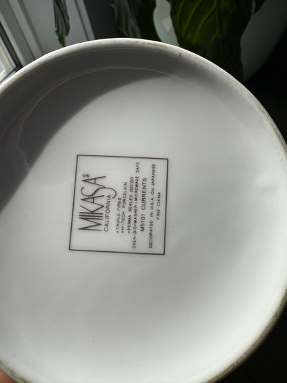 MIKASA CERAMIC TEAPOT