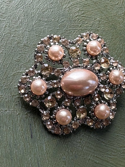 FAUX PEARL BROOCH