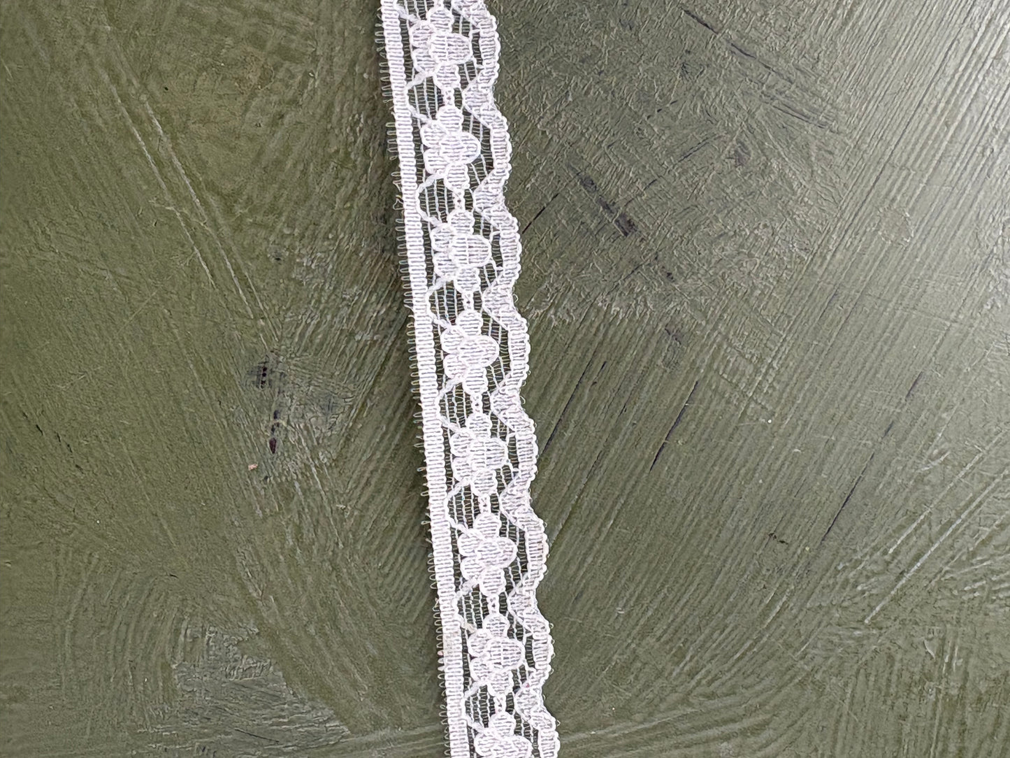 IVORY LACE TRIM - by the meter *