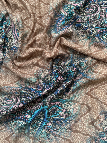 PATTERNED FABRIC 52" x 54"