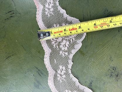 PINK SCALLOP LACE TRIM - by the meter