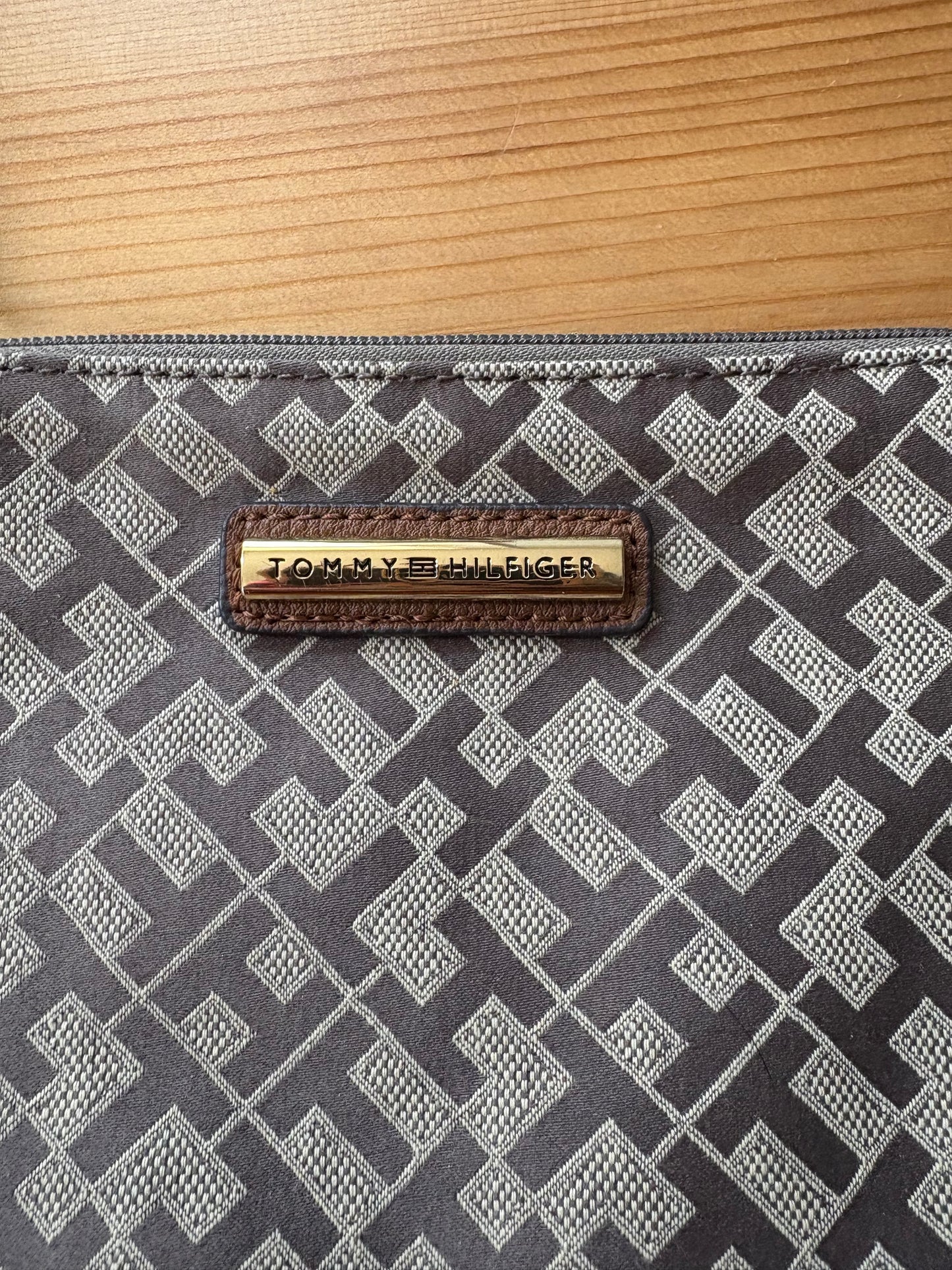 TOMMY WRISTLET