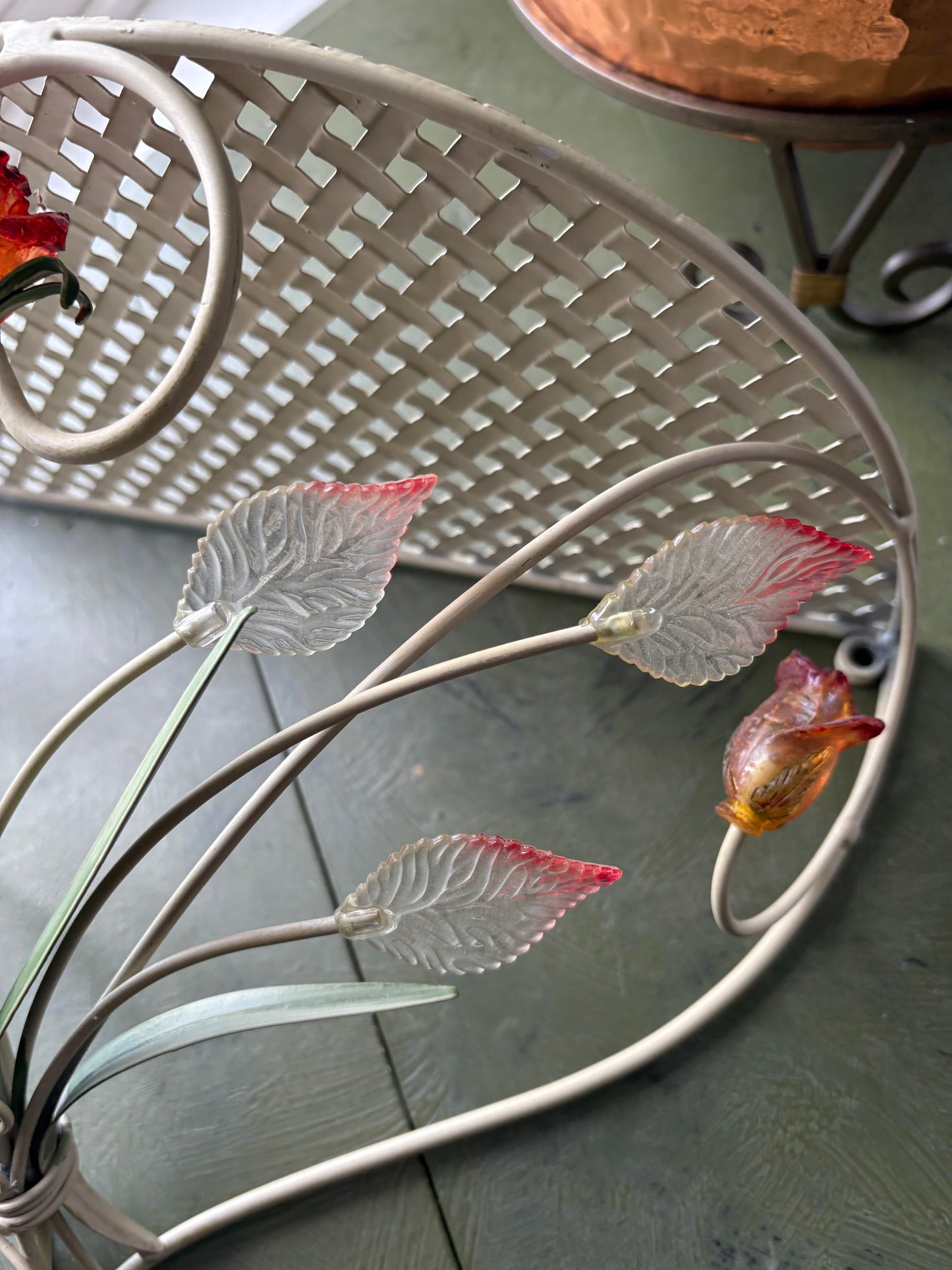 FLORAL SHELF
