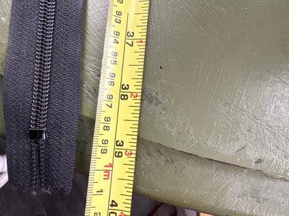 40" DOUBLE BLACK ZIPPER