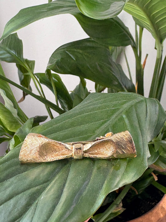 VASSAR BOW HAIR CLIP