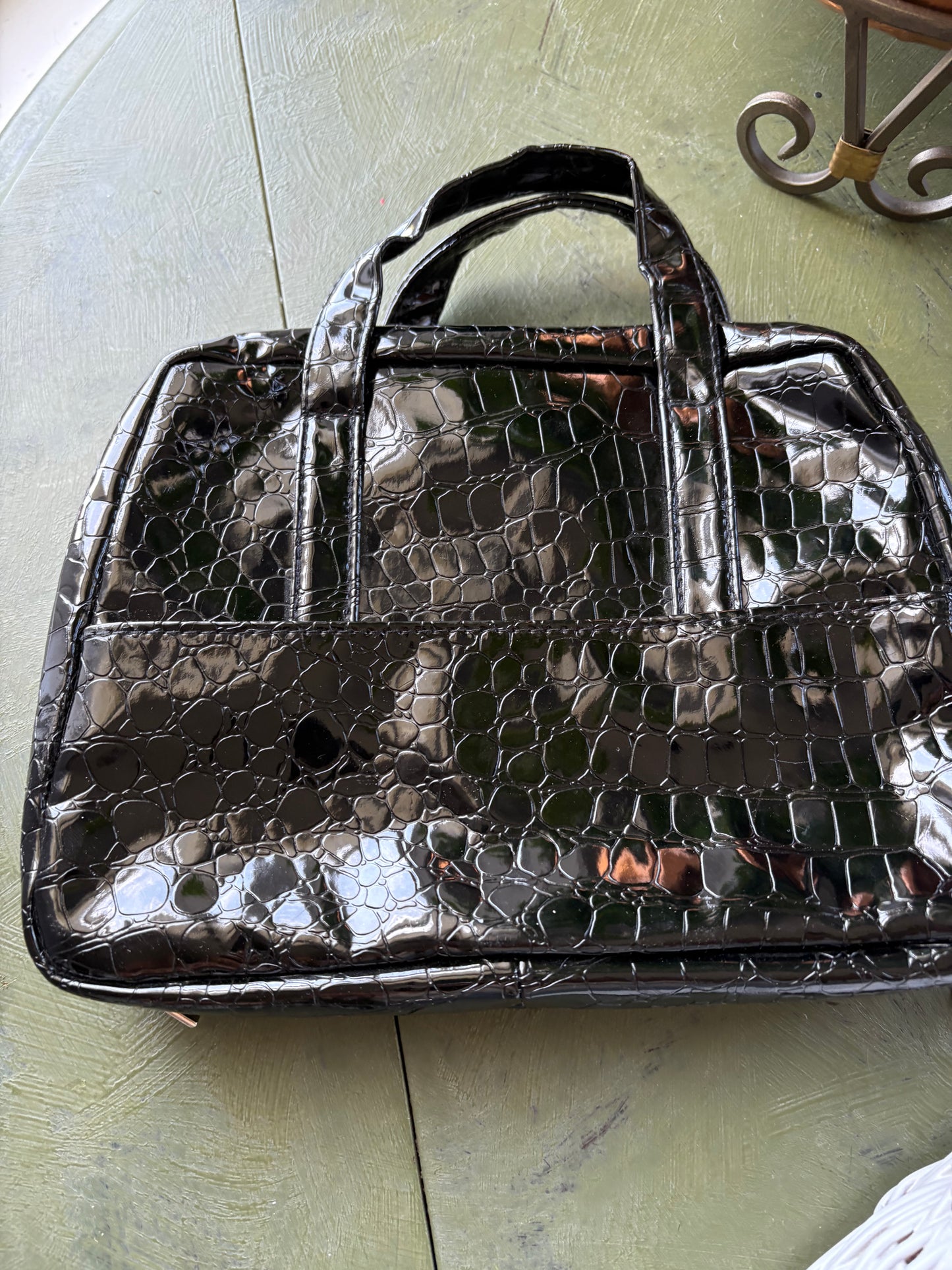 MAKEUP BAG