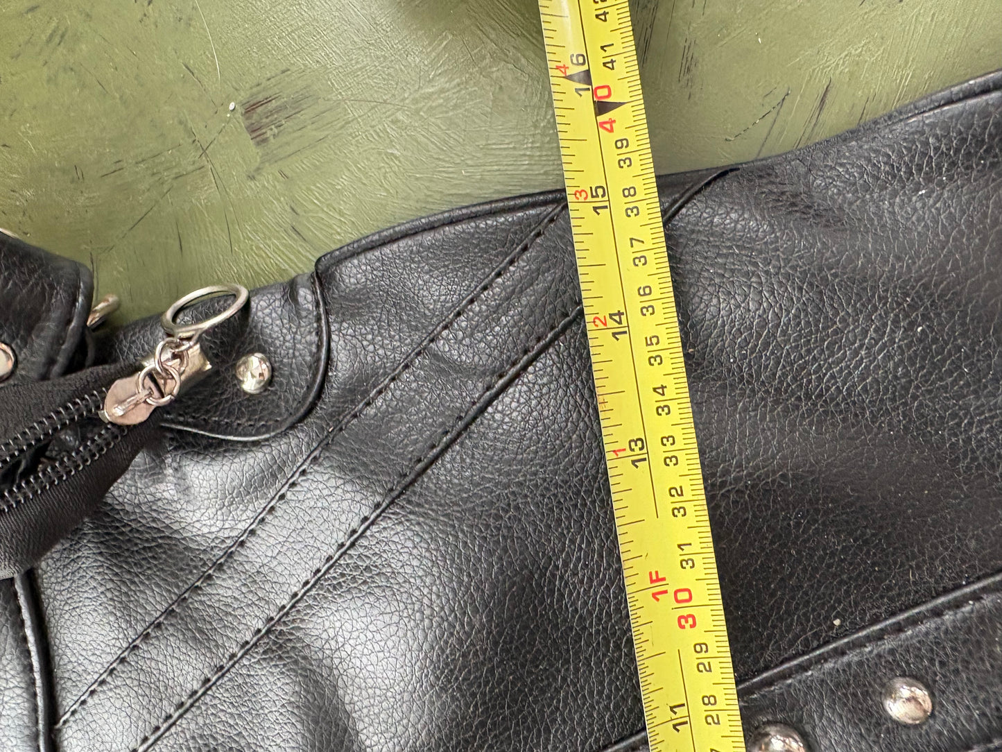 Y2K STUDDED PURSE
