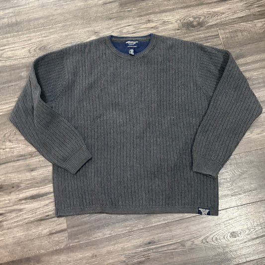 AMERICAN EAGLE SWEATER - MEDIUM