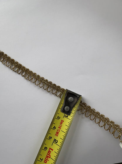 GOLD SCALLOP TRIM - by the meter