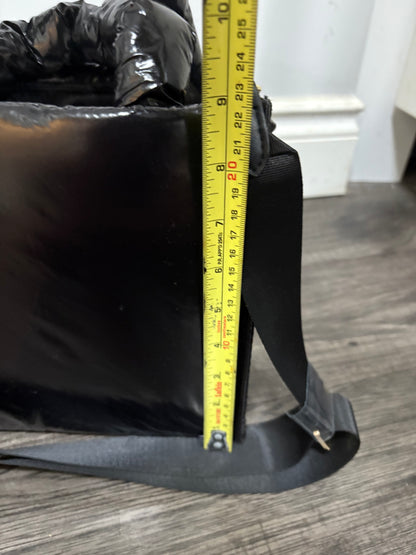 SHINY BLACK PURSE