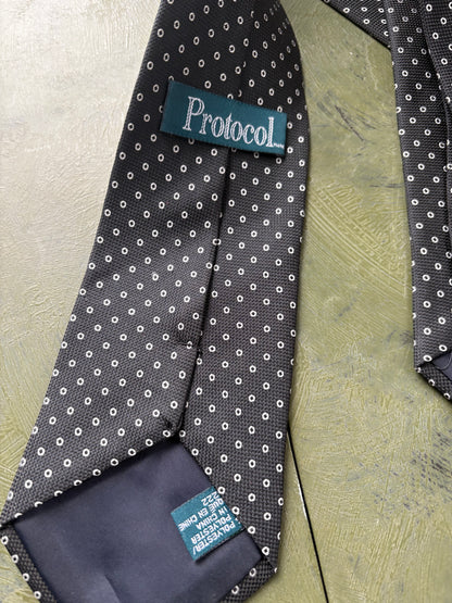 POLKA DOT TIE