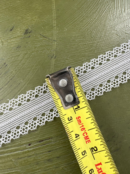 ELEGANT LACE TRIM - by the meter