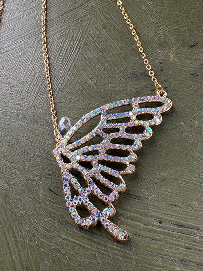 BUTTERFLY WING NECKLACE