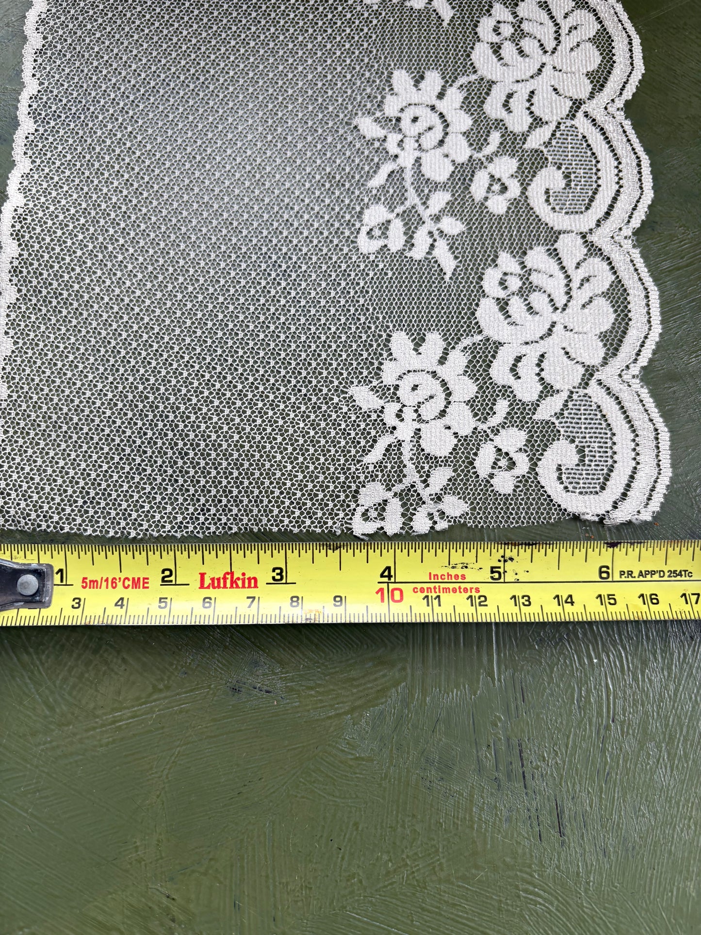 LACE TRIM - by the meter