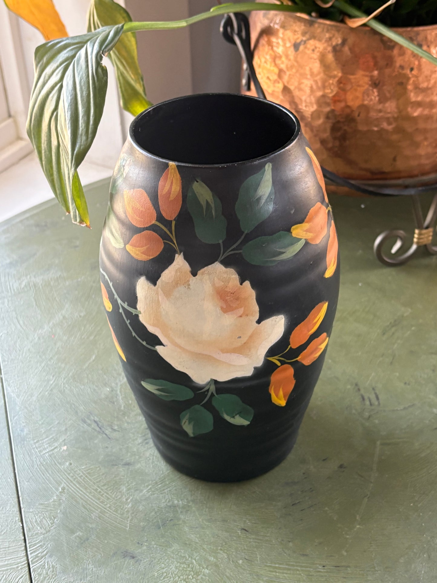 FLORAL VASE