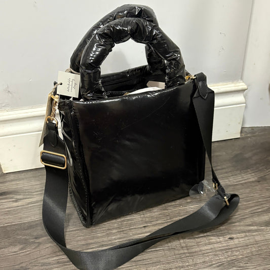 SHINY BLACK PURSE