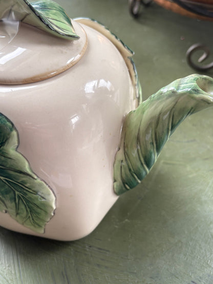 FITZ & FLOYD CERAMIC TEAPOT