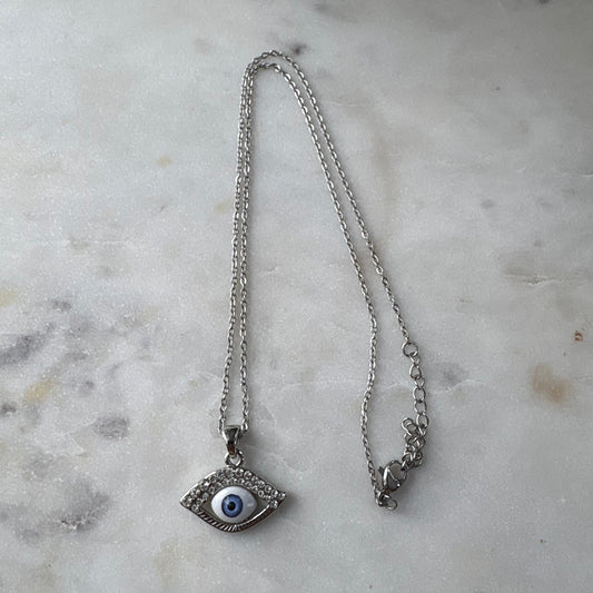 EVIL EYE NECKLACE