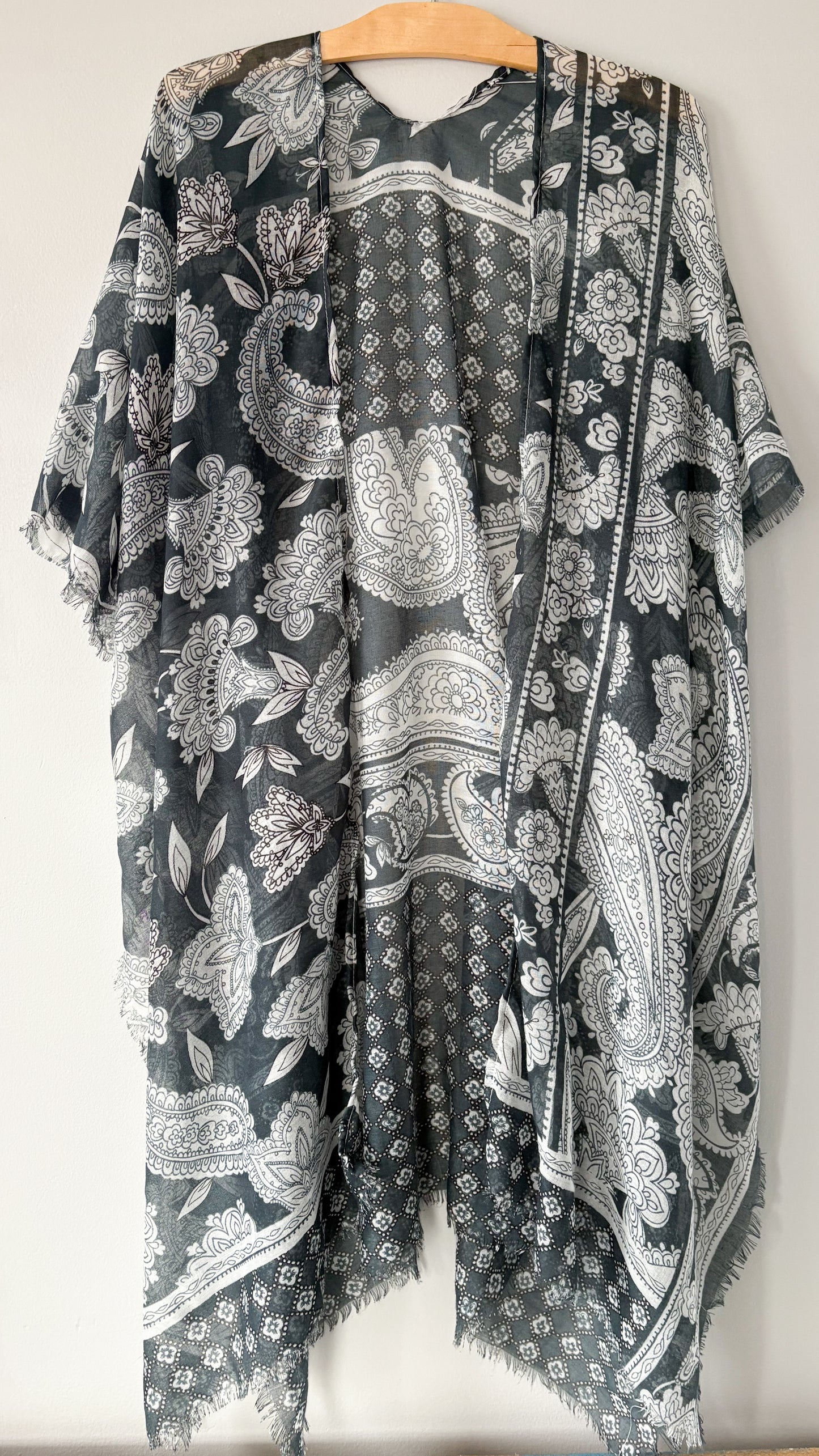 DEB KIMONO