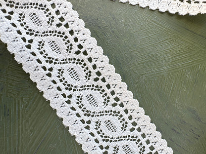 LACE TRIM - by the meter