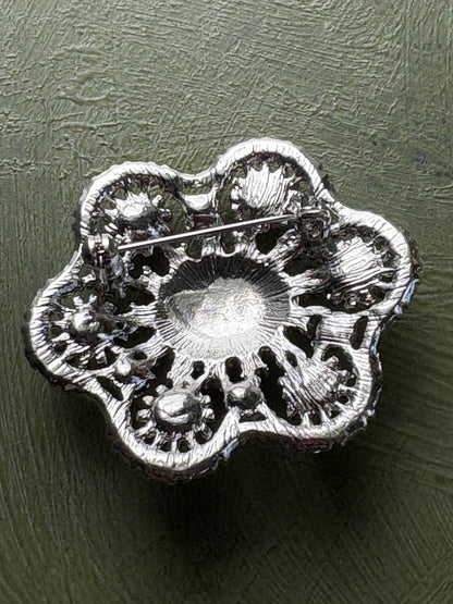 FAUX PEARL BROOCH