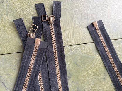 29" BLACK ZIPPERS