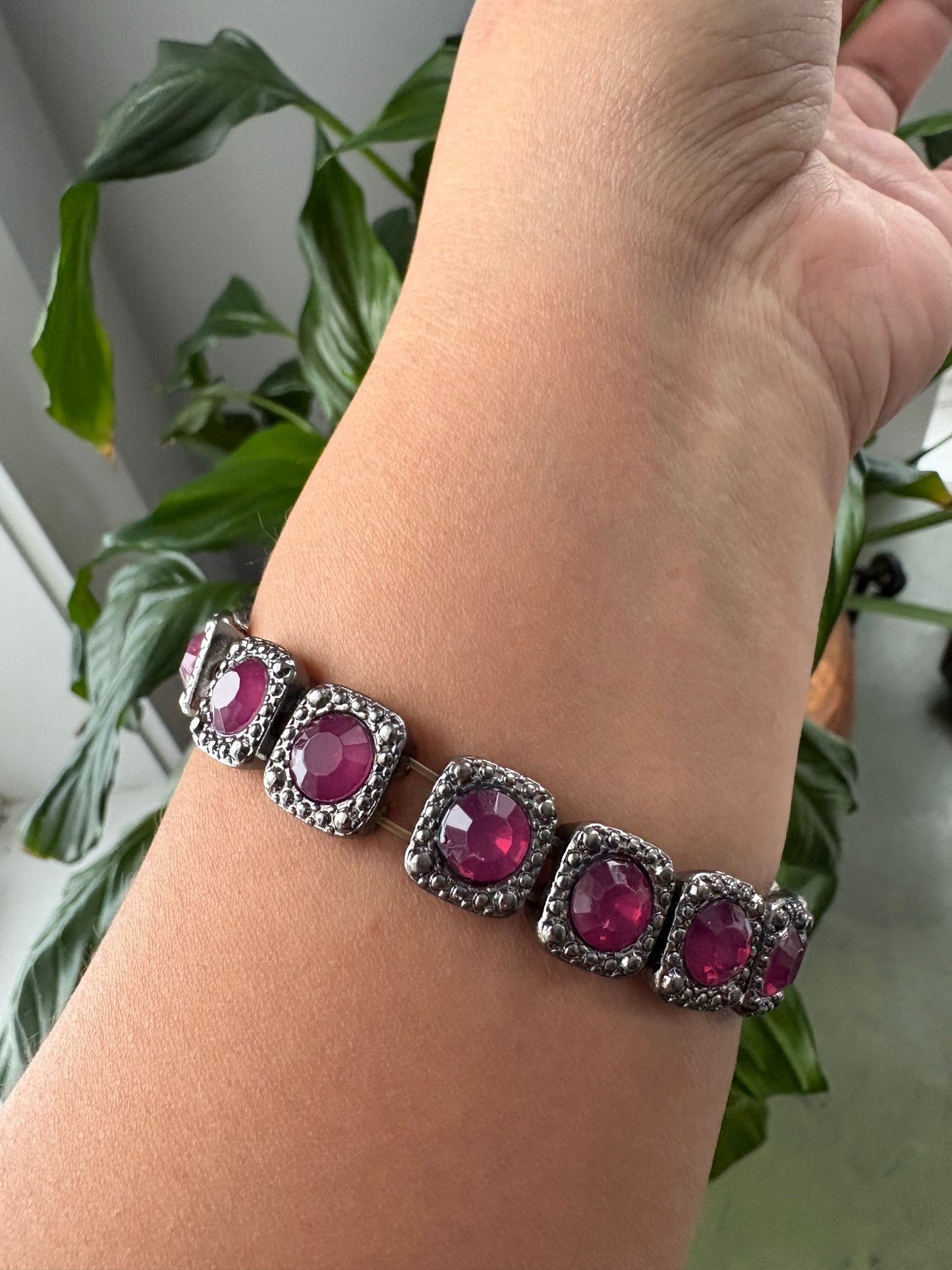 PURPLE STONE BRACELET