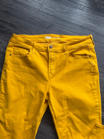 OLD NAVY MUSTARD JEANS - SZ. 12