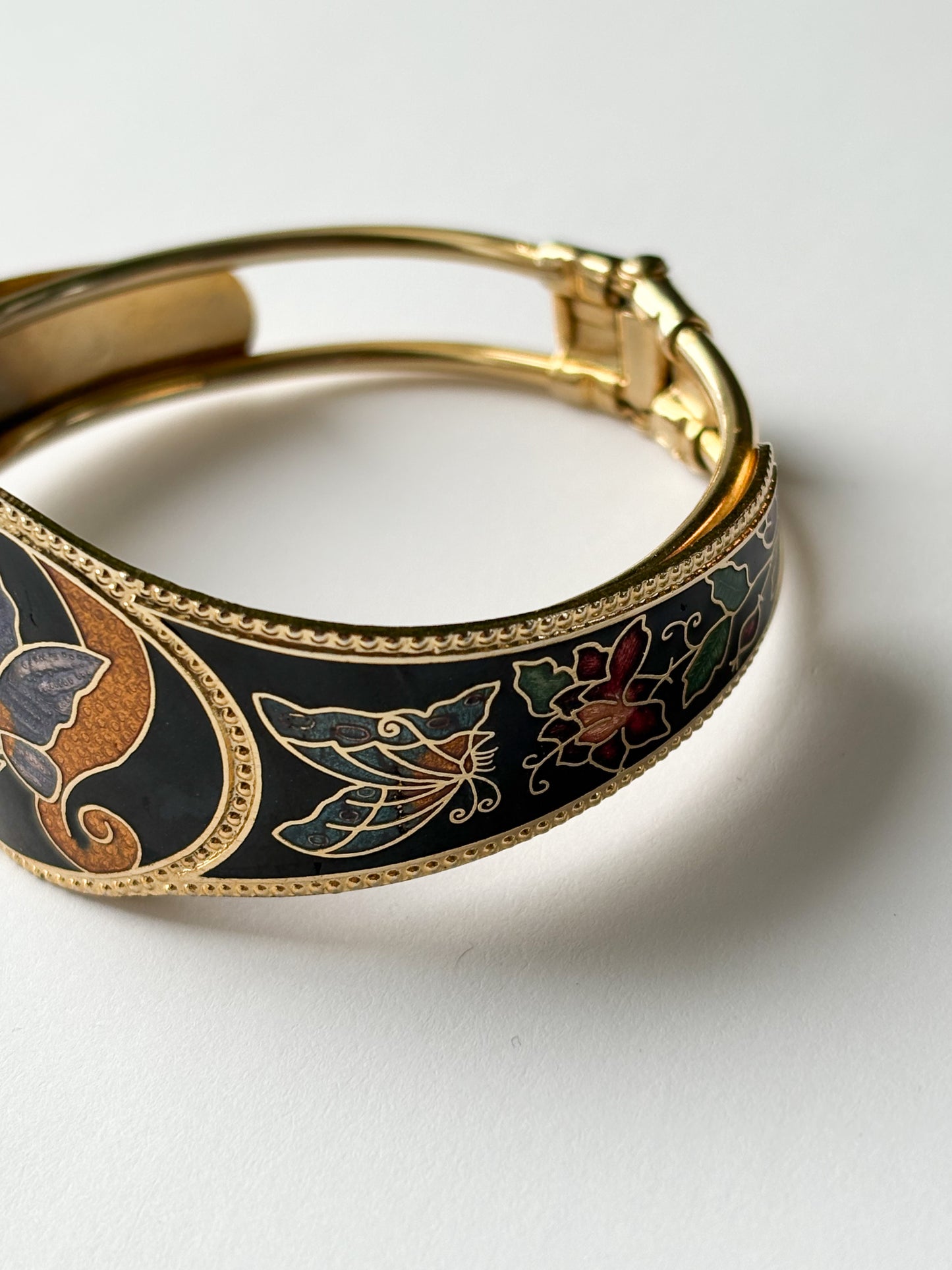 FLORAL ENAMEL CUFF BRACELET