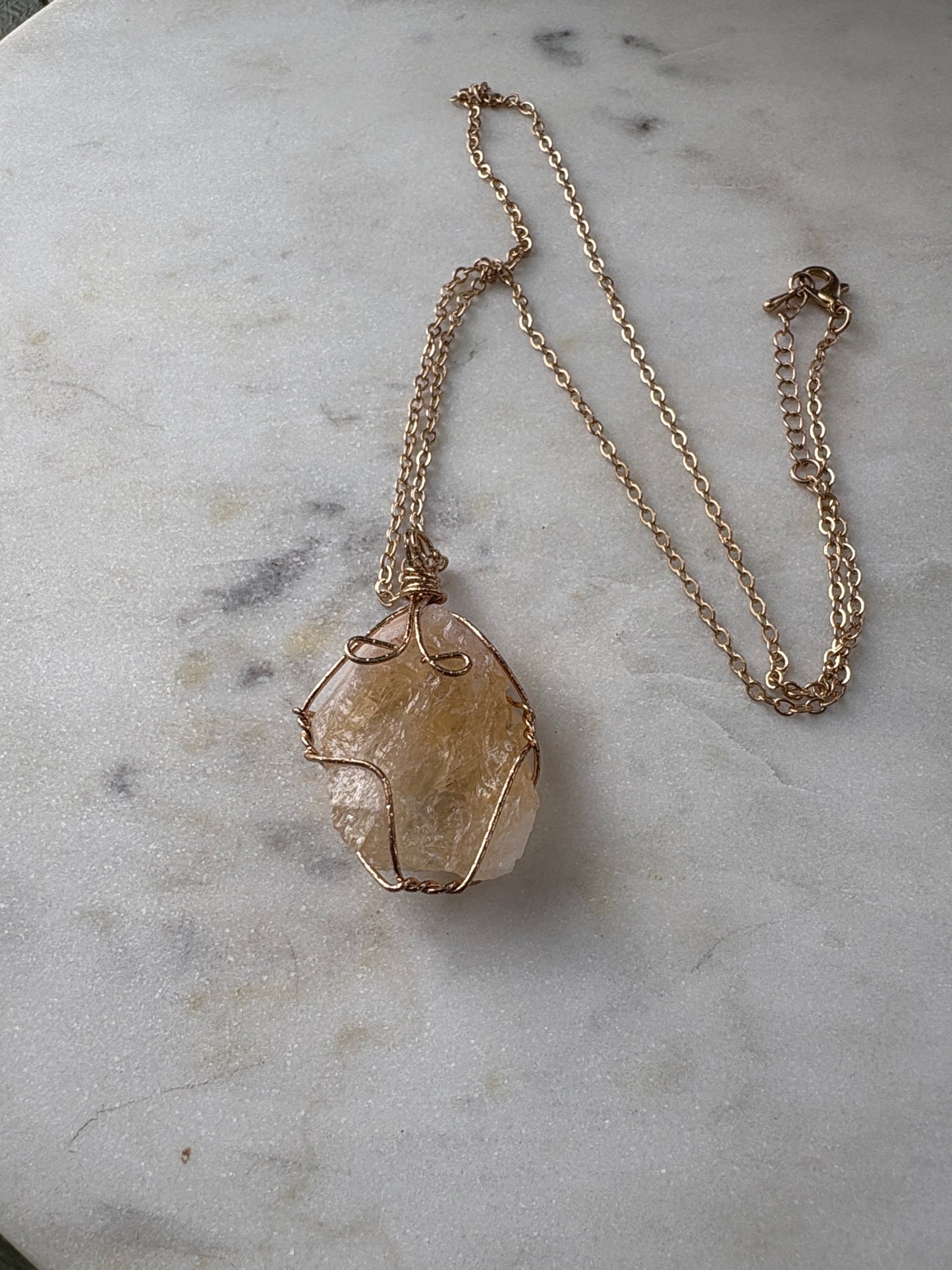 WRAPPED STONE NECKLACE