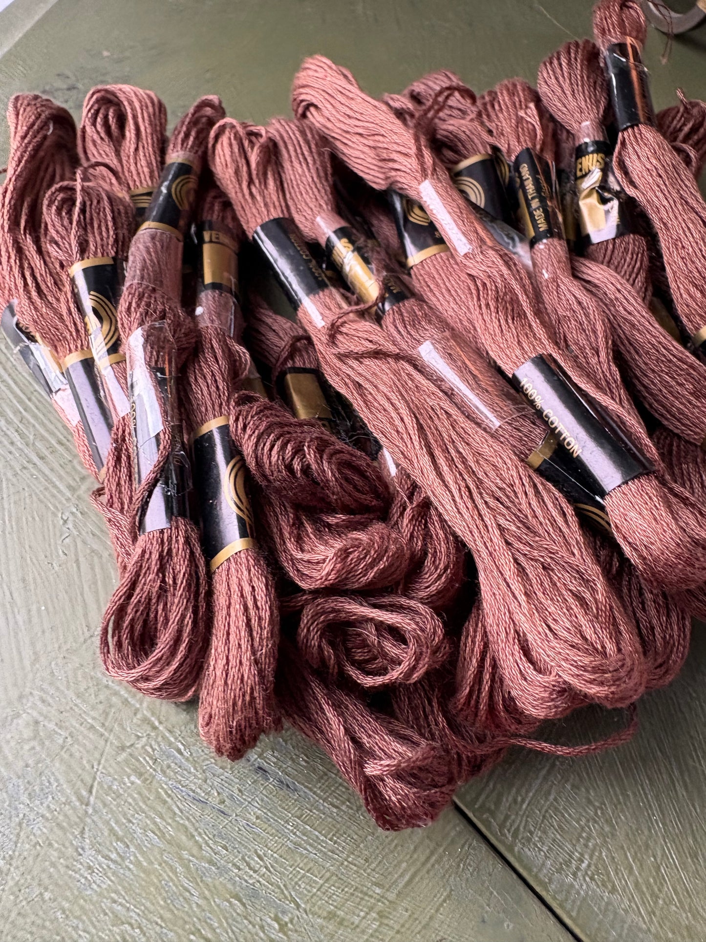 BROWN EMBROIDERY THREAD
