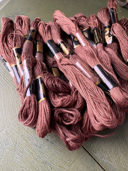 BROWN EMBROIDERY THREAD