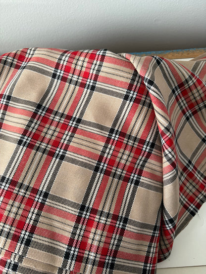 PLAID FLORAL FABRIC 30" x 280"