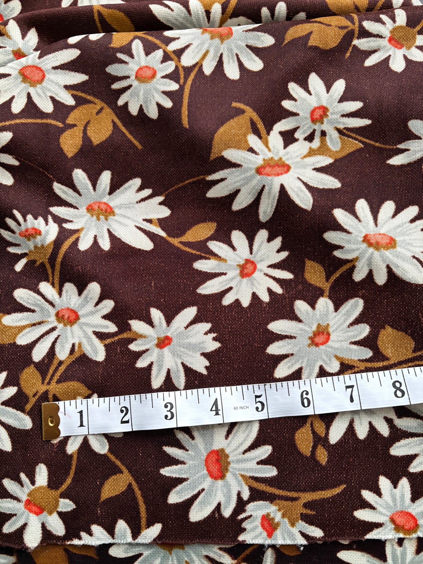 BROWN DAISY FABRIC 50" x 60"