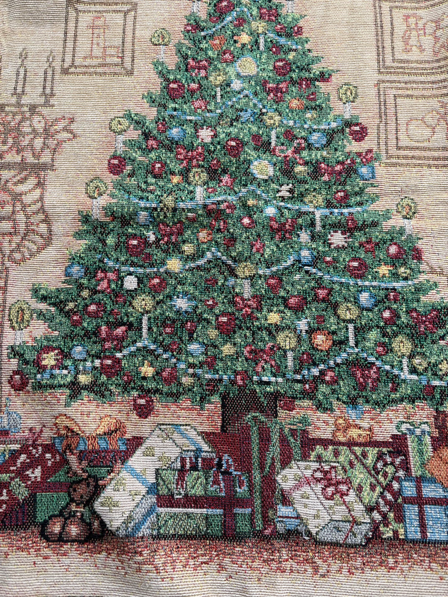 XMAS TAPESTRY BLANKET
