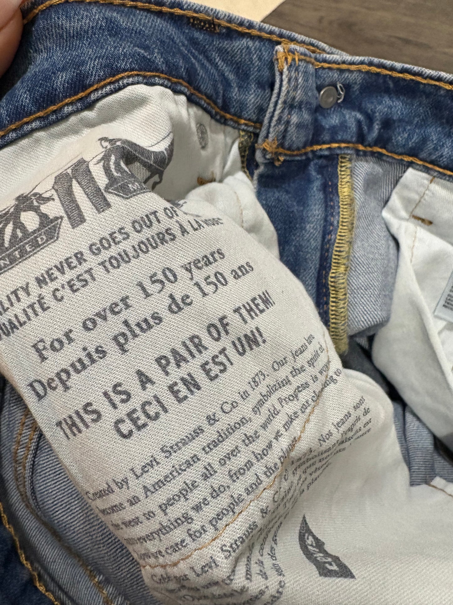 LEVI'S DENIM PANTS 32 x 30